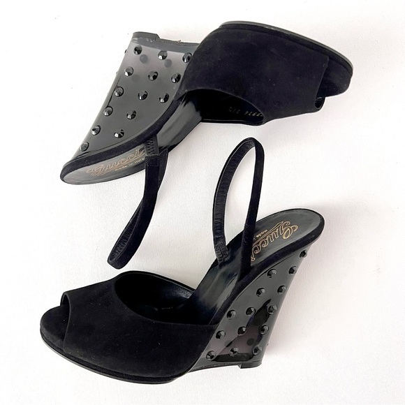 GUCCI | Black Suede Peep Toe Slingback Lucite Studded Wedge Heels Vintage 38.5 - Picture 9 of 13